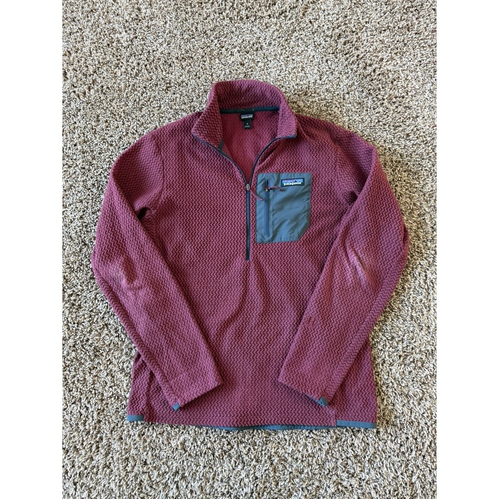 Patagonia Men's R1 Air Zip Neck Men's M Red 1/2 Zip